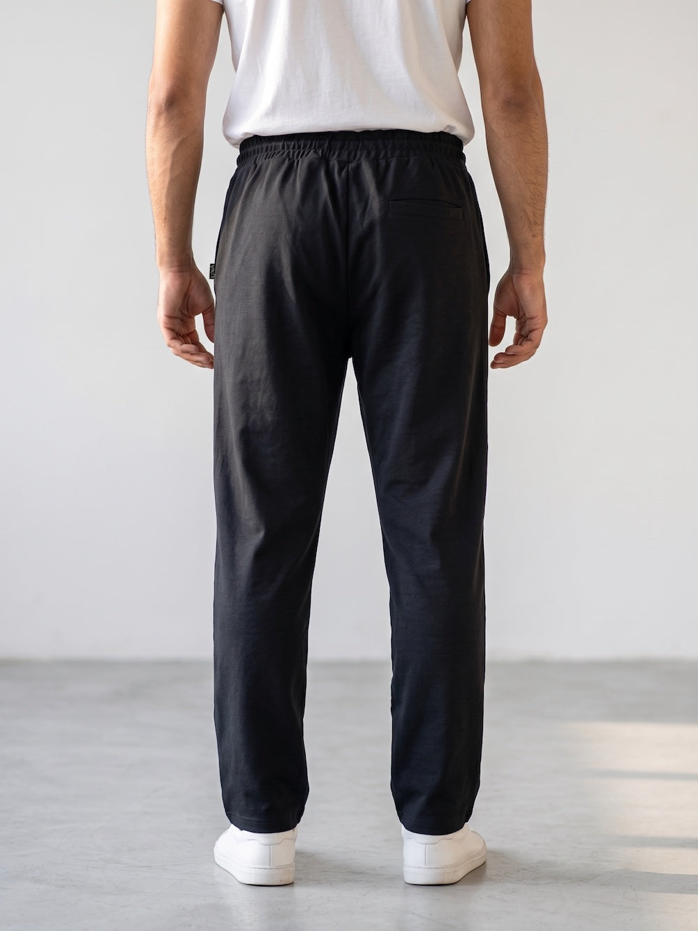 Kai Trouser